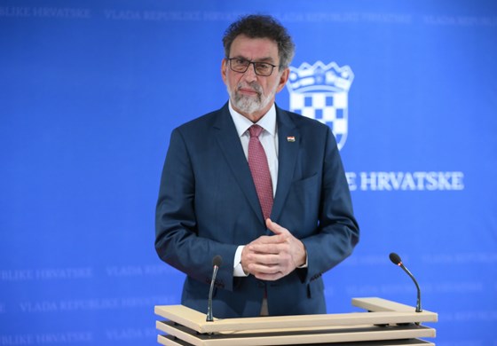 Nema razloga za prosvjed, plaće u obrazovanju od 2016. rasle više od 100 posto